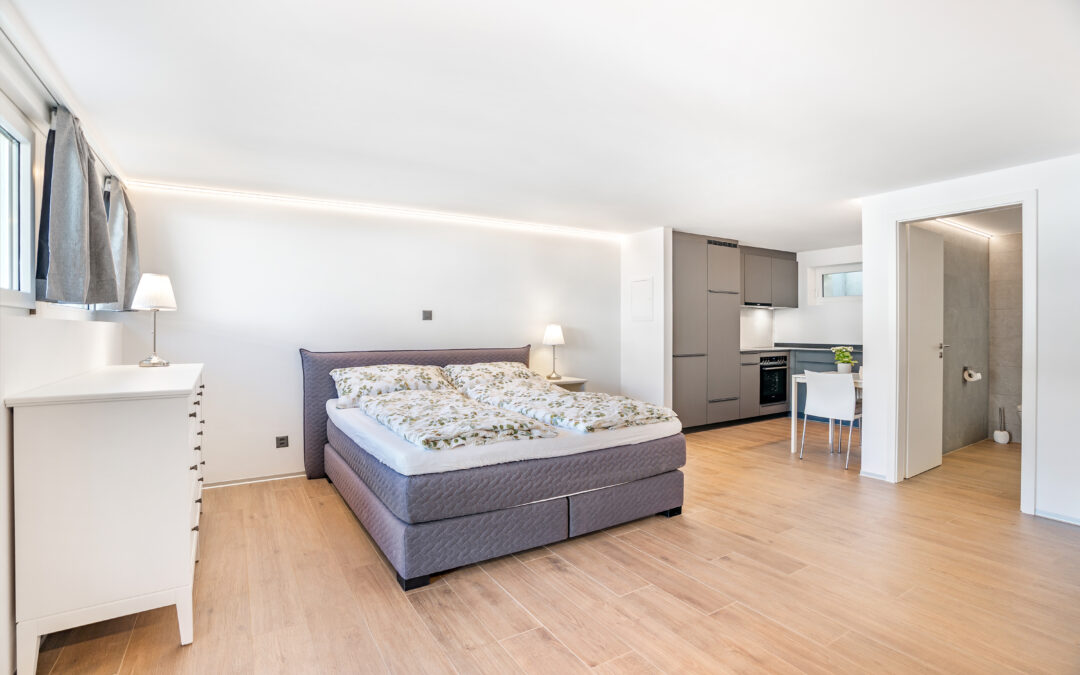 Kernsaniertes, möbliertes Studio mit viel Komfort